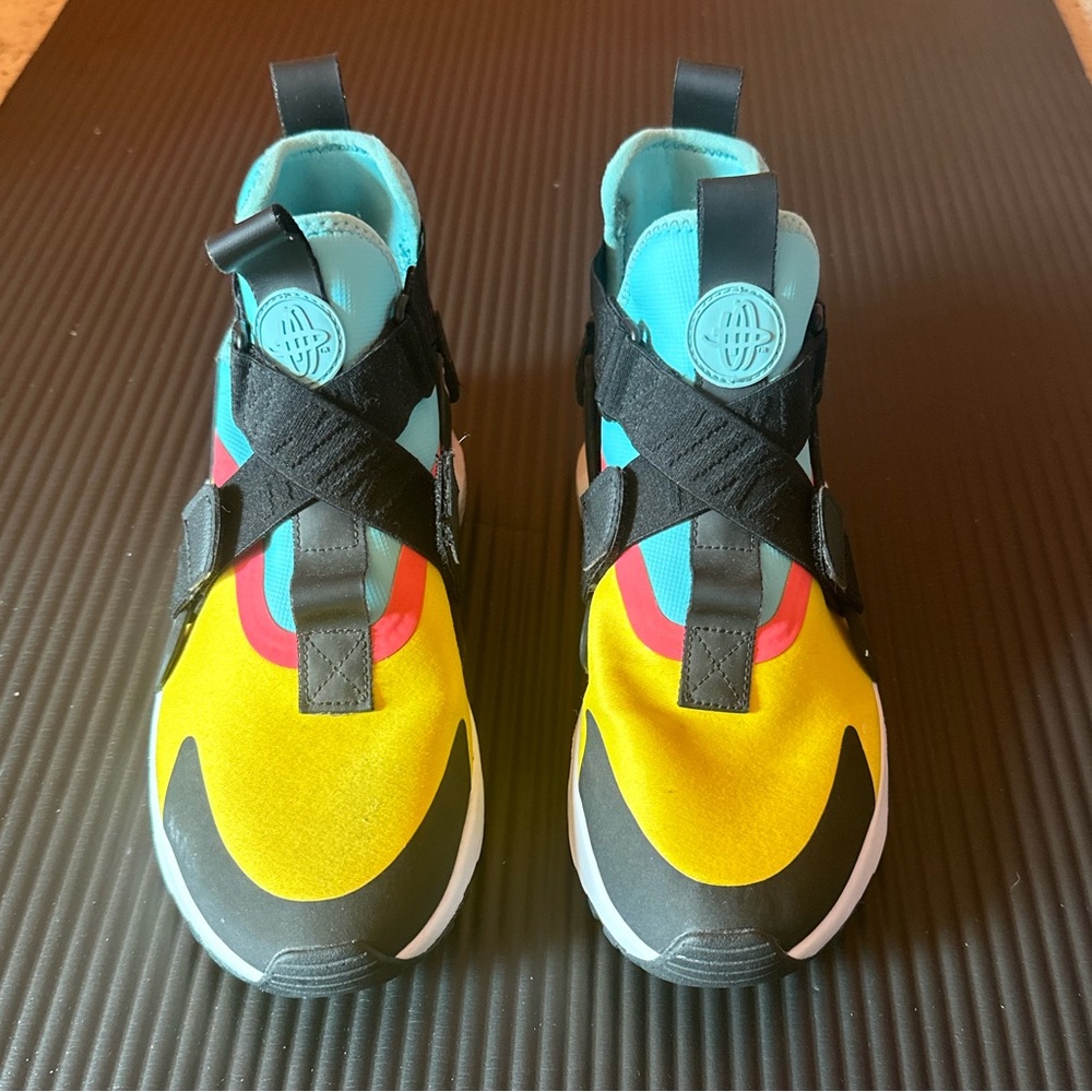 Hurache City ‘Multi Color’ Gradeschool 6.5Y